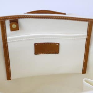 大容量バッグでも細やかなおしゃれ