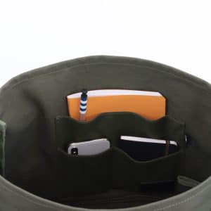 携帯やメモ帳など、ちょっとした小物を整理整頓